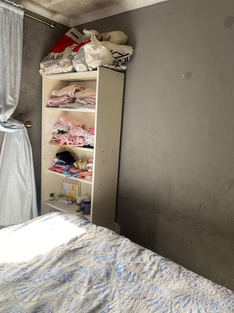 4 Bedroom Property for Sale in Umrhabulo Triangle Western Cape